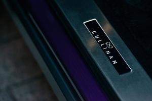 Rolls-Royce Cullinan 2018 года  (JP)